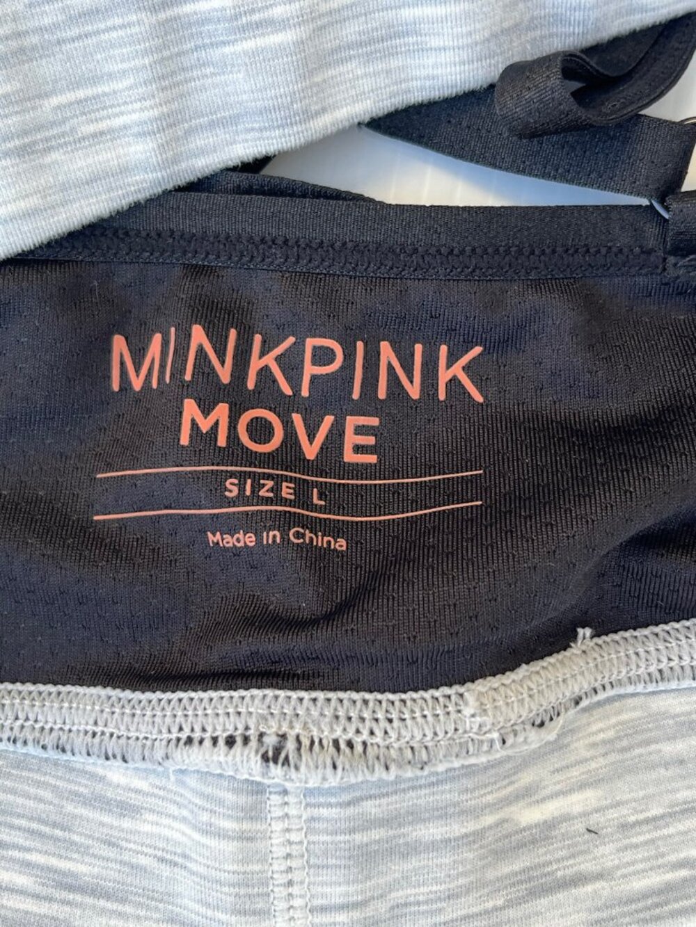 MINKPINK Move Racerback Crop Top L | Black | Activewear | NWT Poshmark Descript - Picture 5 of 12
